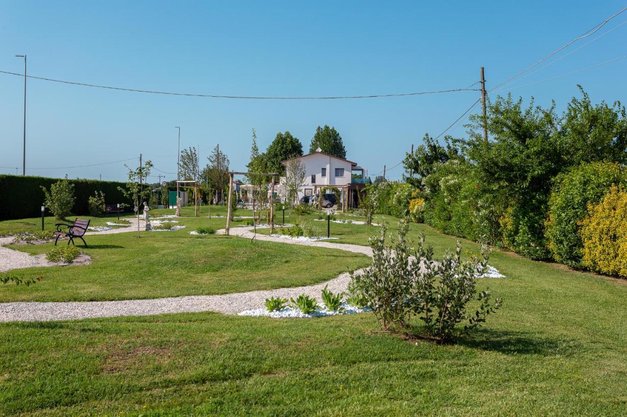 I Delfini - Natural B&B เชเซนาติโก ภายนอก รูปภาพ
