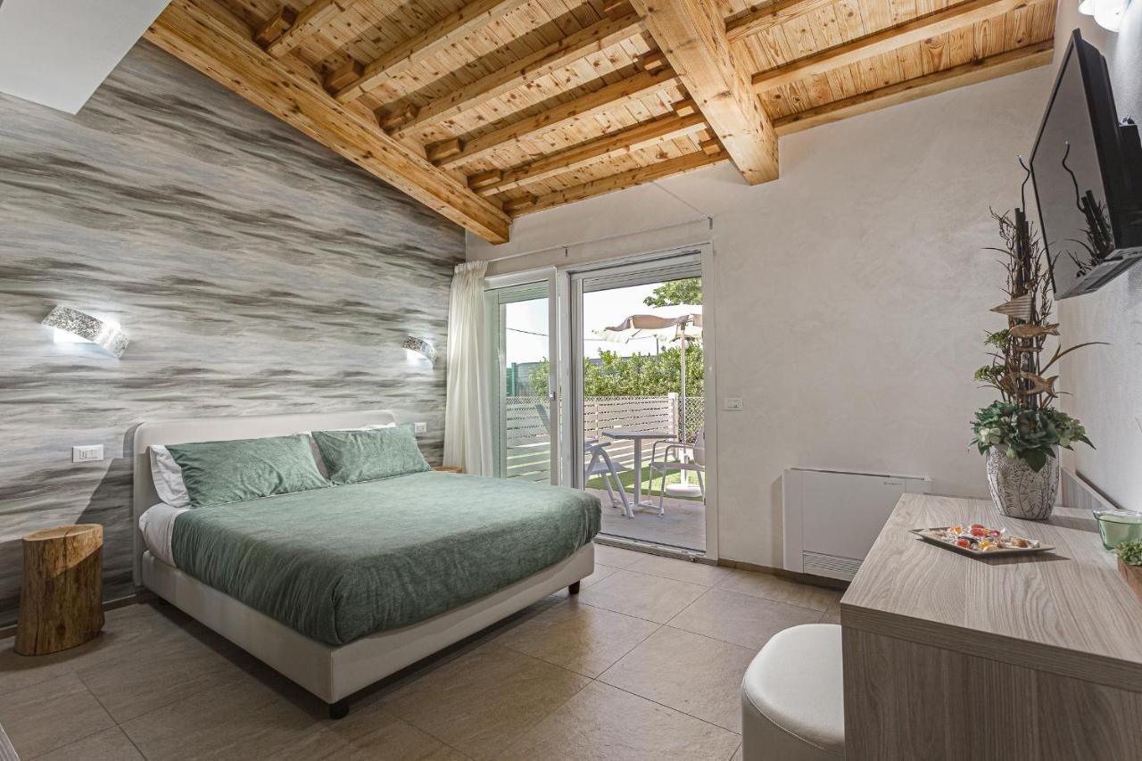 I Delfini - Natural B&B เชเซนาติโก ภายนอก รูปภาพ